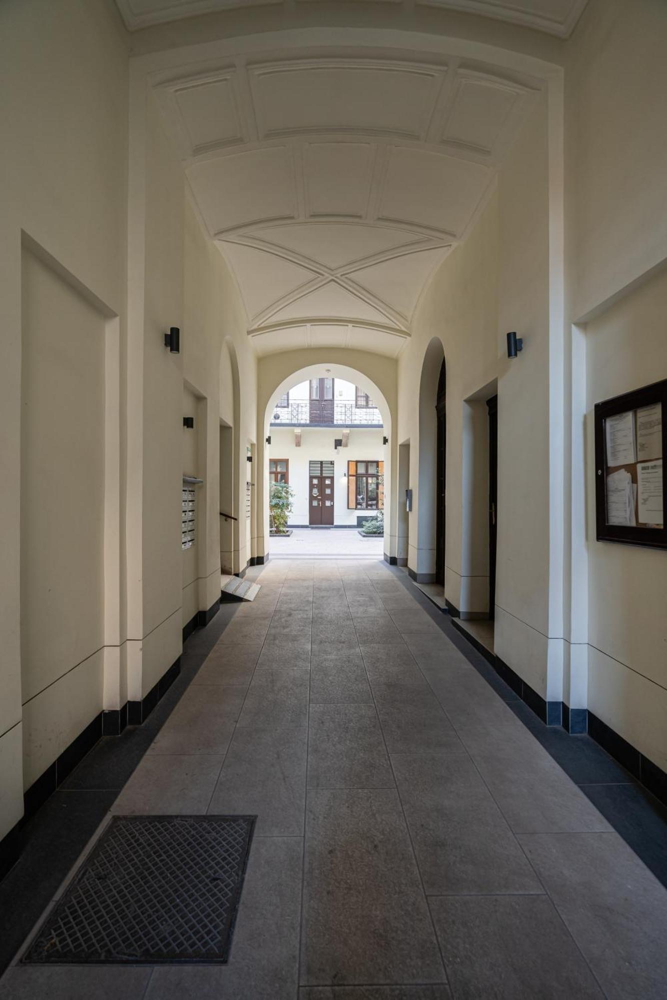 Kiraly 44 Luxury Apartment With Free Parking Budapest Exterior foto